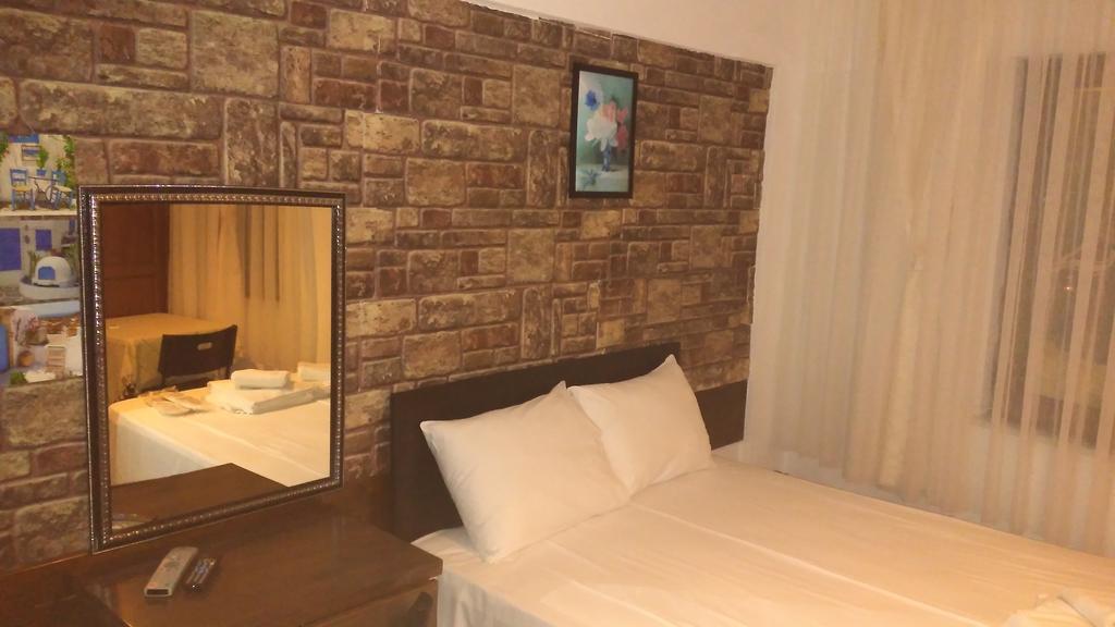 Adali Guest House Bozcaada Pokoj fotografie
